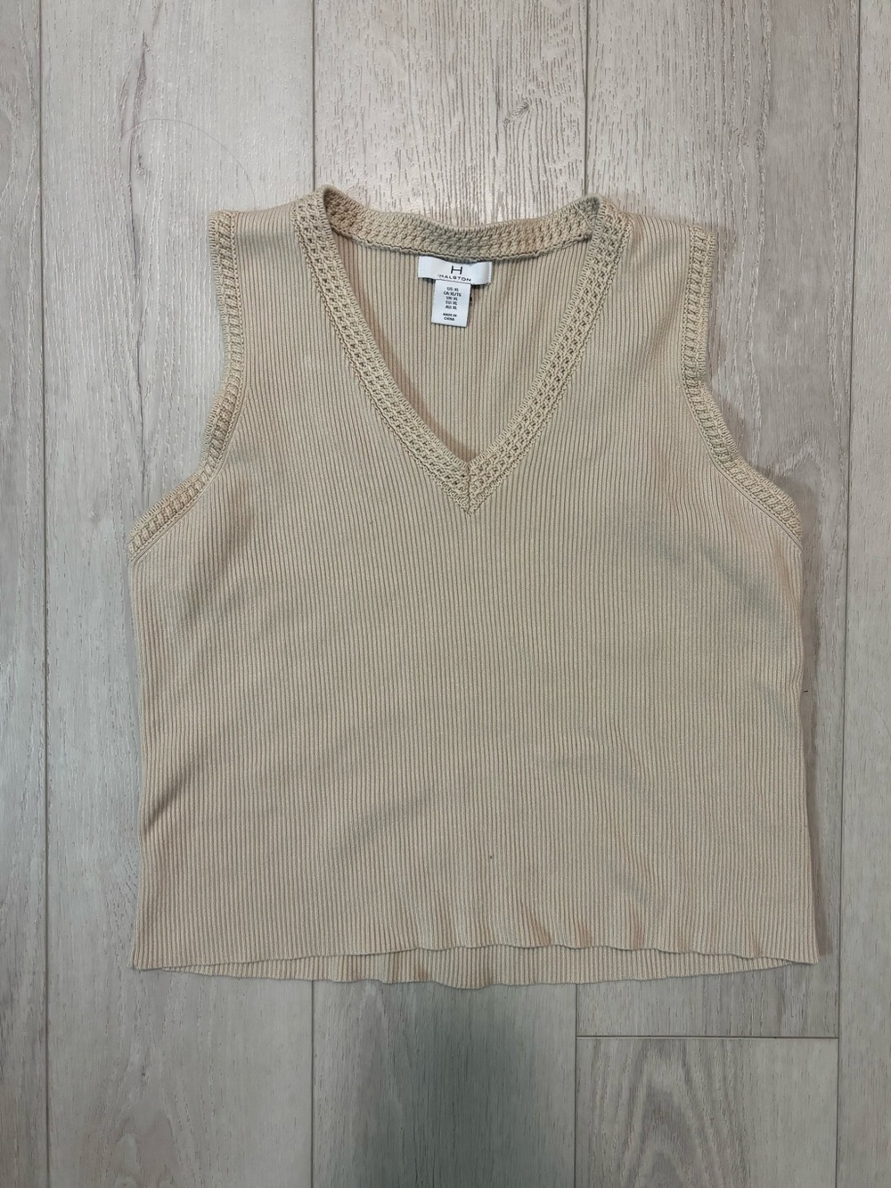 Halston Beige Ribbed Knit V-Neck Sleeveless Tank Top Size XL